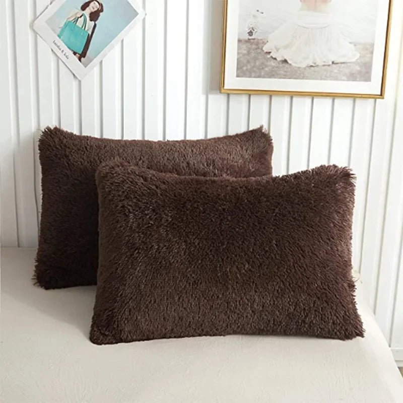 Velvet Throw Pillowcase
